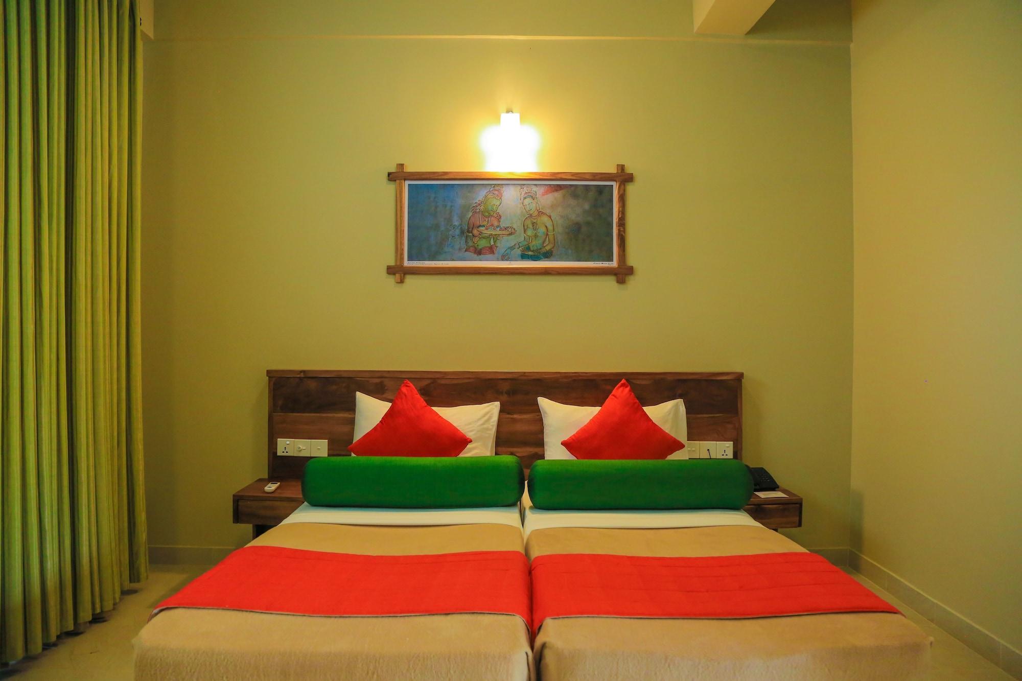 เฟรสโกวอเตอร์วิลลา Hotel สิกิริยา ภายนอก รูปภาพ