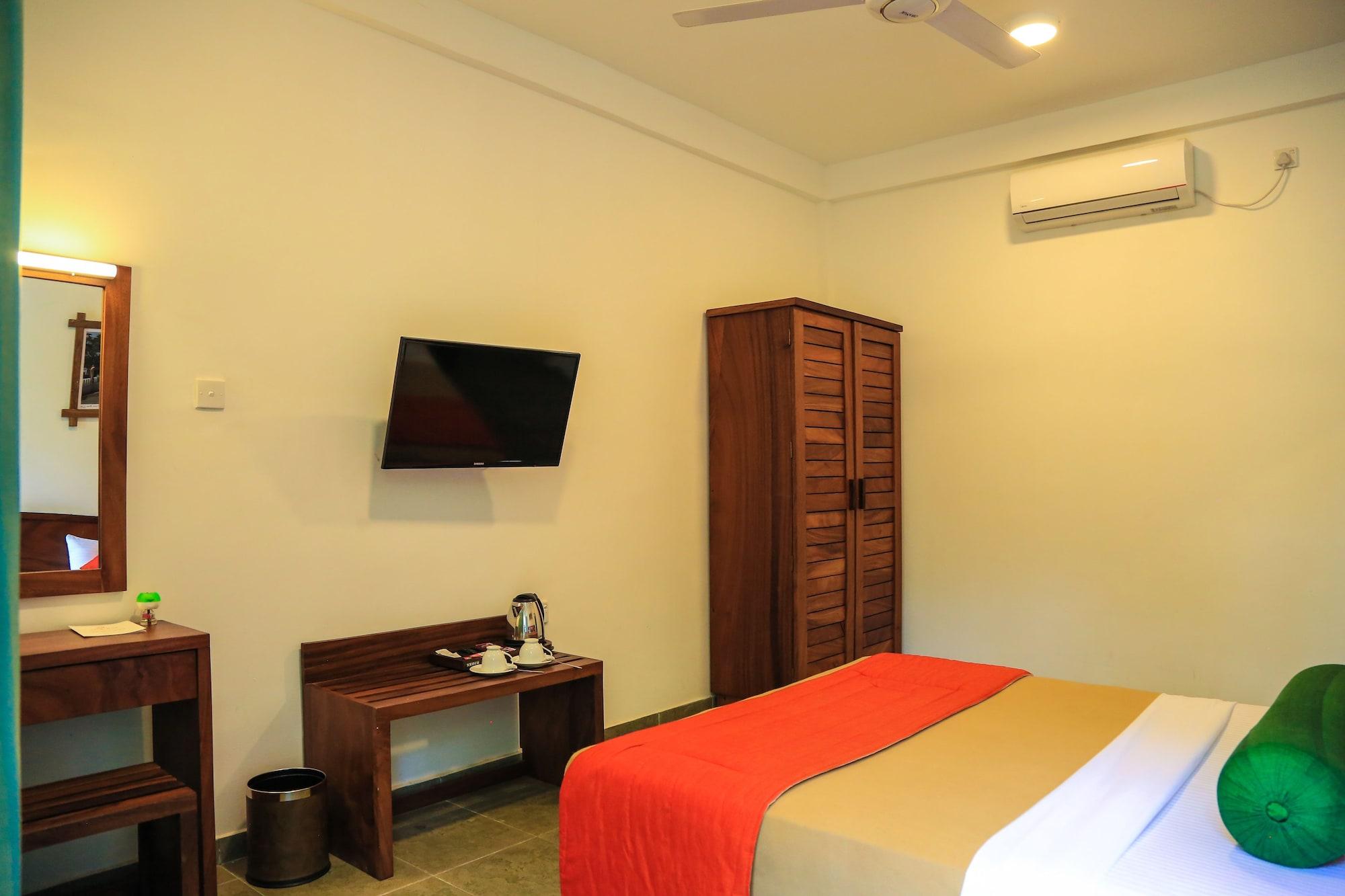 เฟรสโกวอเตอร์วิลลา Hotel สิกิริยา ภายนอก รูปภาพ
