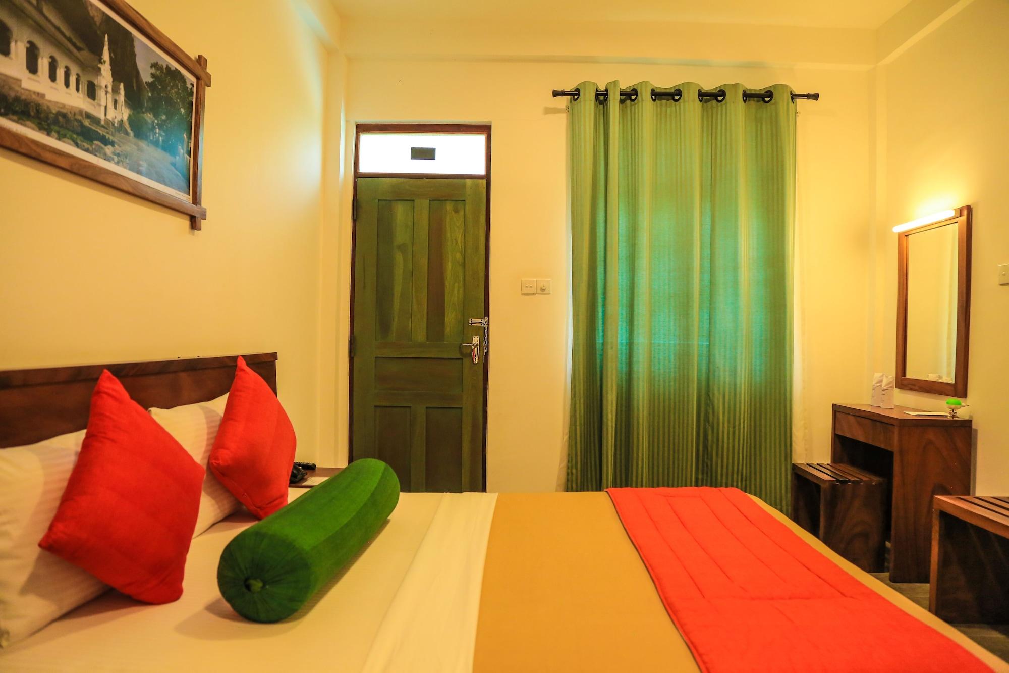 เฟรสโกวอเตอร์วิลลา Hotel สิกิริยา ภายนอก รูปภาพ
