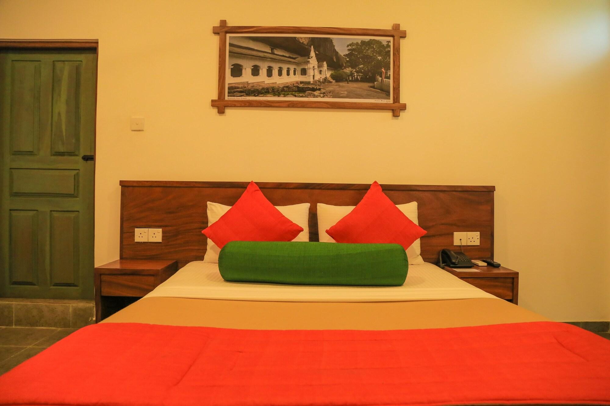 เฟรสโกวอเตอร์วิลลา Hotel สิกิริยา ภายนอก รูปภาพ