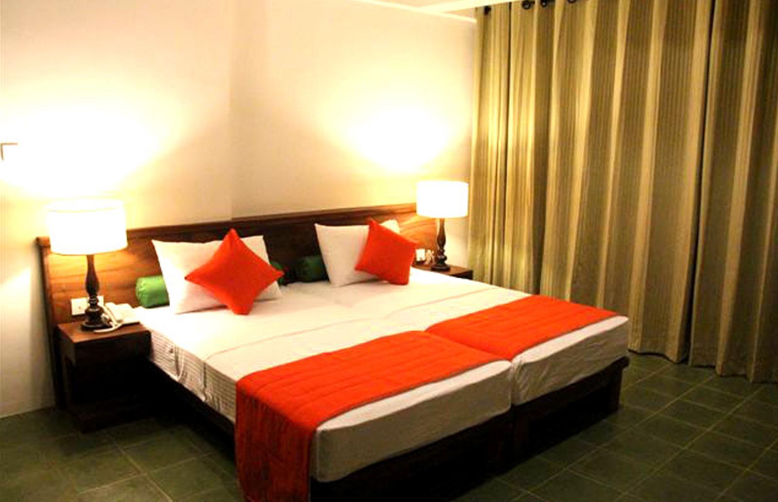 เฟรสโกวอเตอร์วิลลา Hotel สิกิริยา ภายนอก รูปภาพ