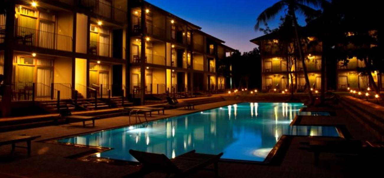 เฟรสโกวอเตอร์วิลลา Hotel สิกิริยา ภายนอก รูปภาพ
