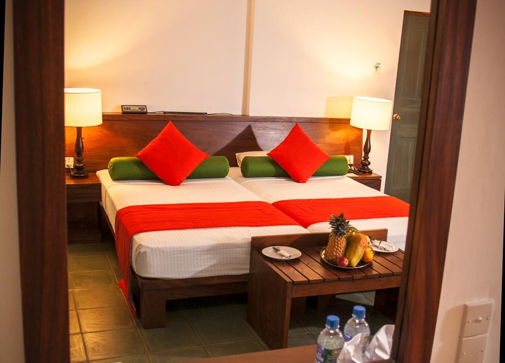 เฟรสโกวอเตอร์วิลลา Hotel สิกิริยา ภายนอก รูปภาพ