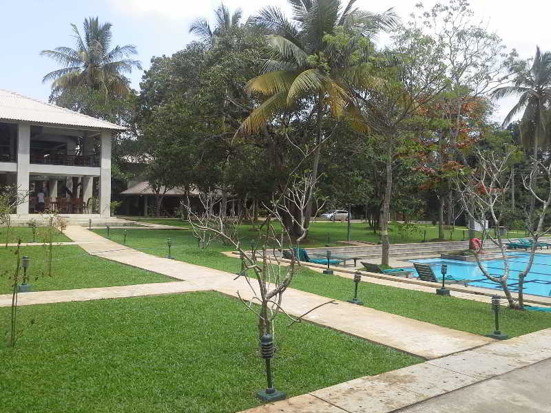 เฟรสโกวอเตอร์วิลลา Hotel สิกิริยา ภายนอก รูปภาพ