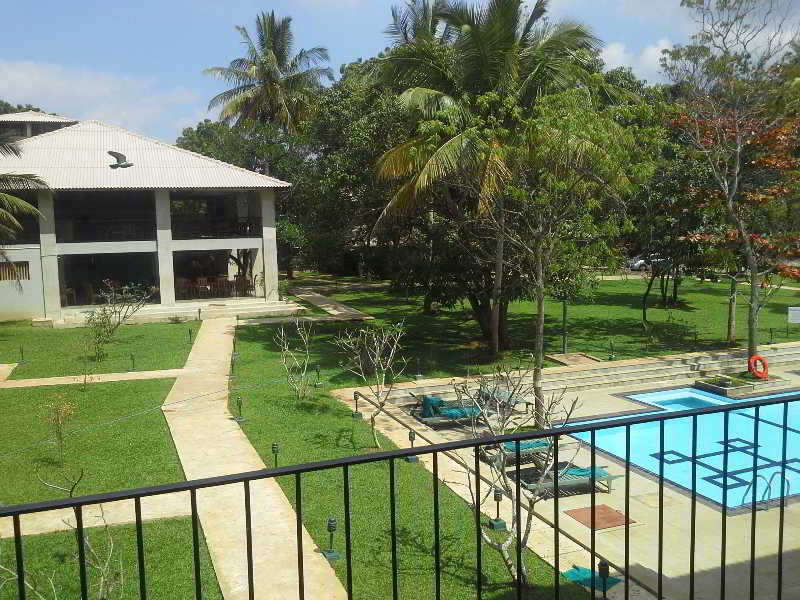 เฟรสโกวอเตอร์วิลลา Hotel สิกิริยา ภายนอก รูปภาพ