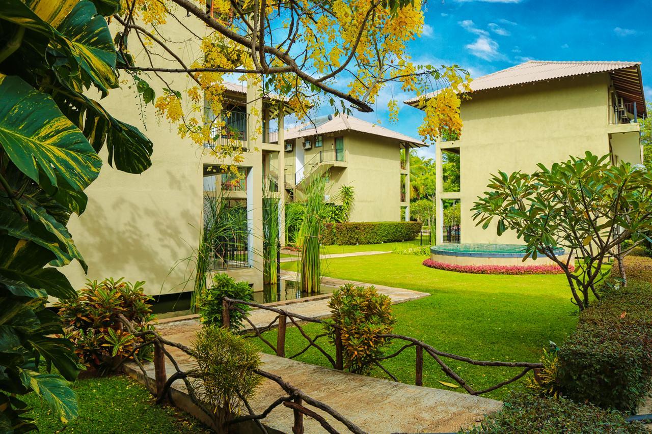 เฟรสโกวอเตอร์วิลลา Hotel สิกิริยา ภายนอก รูปภาพ