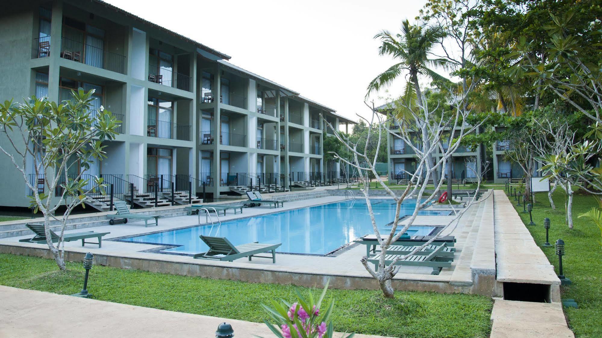 เฟรสโกวอเตอร์วิลลา Hotel สิกิริยา ภายนอก รูปภาพ